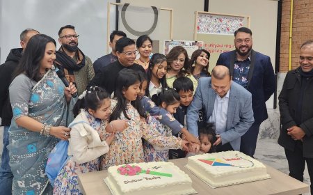 সিডনিতে ‘কিত্তনখোলা’র পুনর্মিলনী: বাংলা নাটকের প্রাণবন্ত উৎসব