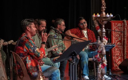 মেলবোর্নে বাংলা ক্লাসিক্যাল ফিউশন ফোক অনুষ্ঠানে মুগ্ধতা ছড়াল ব‍্যাকইয়ার্ড প্রোডাকশন 