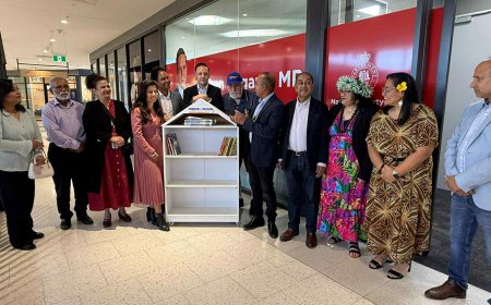 অস্ট্রেলিয়ায় প্রথমবারের মত কোনো সংসদ সদস্যের অফিসে উদ্বোধন হল স্ট্রিট লাইব্রেরি