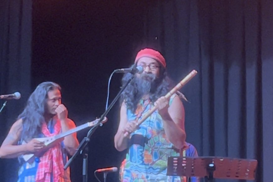 আকাশ নদী জল, ছুঁয়ে চলুক জলের গান । অজয় দাশগুপ্ত